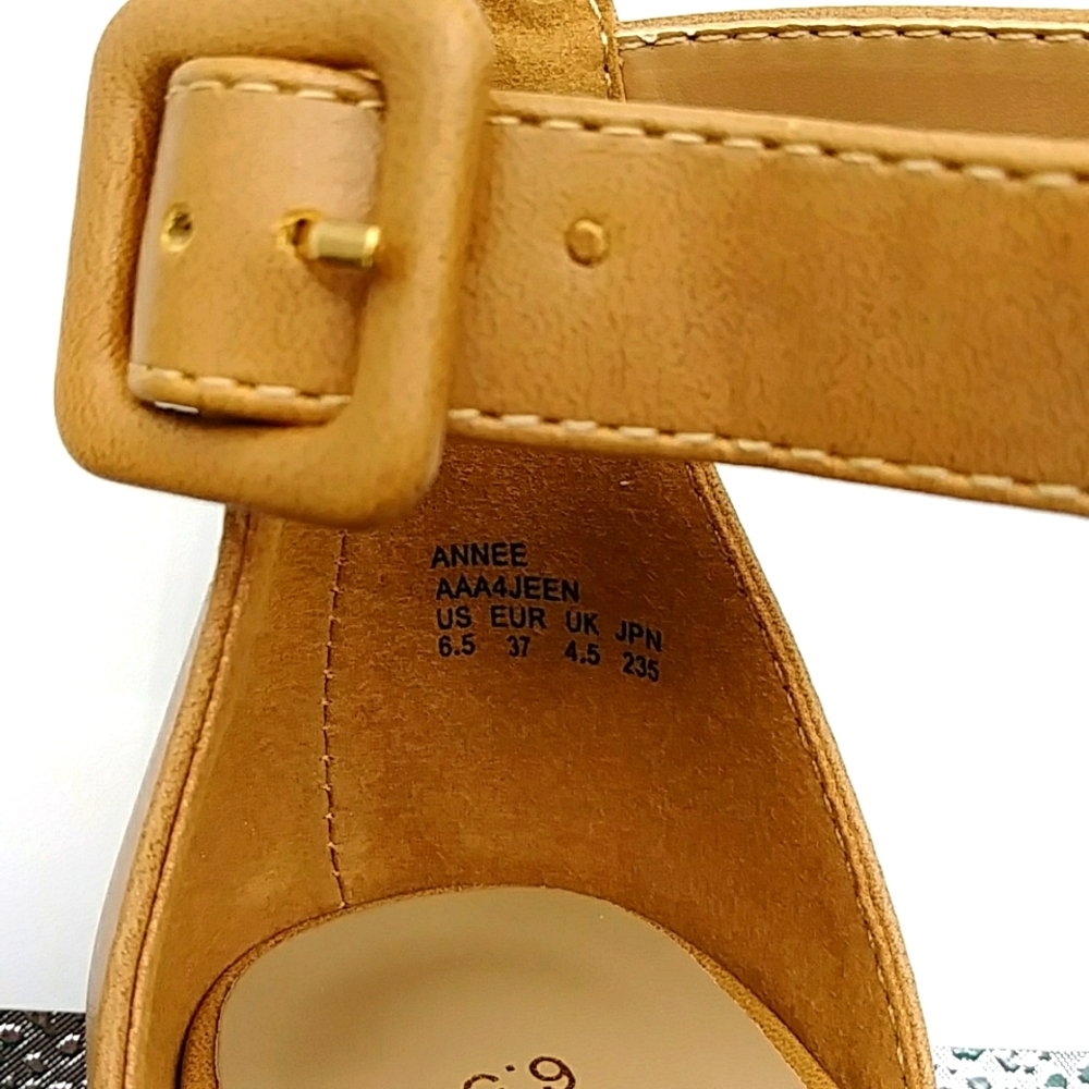 🐪HP! Nude Heel Pumps w/Strap by Dream Pairs. Size 6.5 - Picture 9 of 16